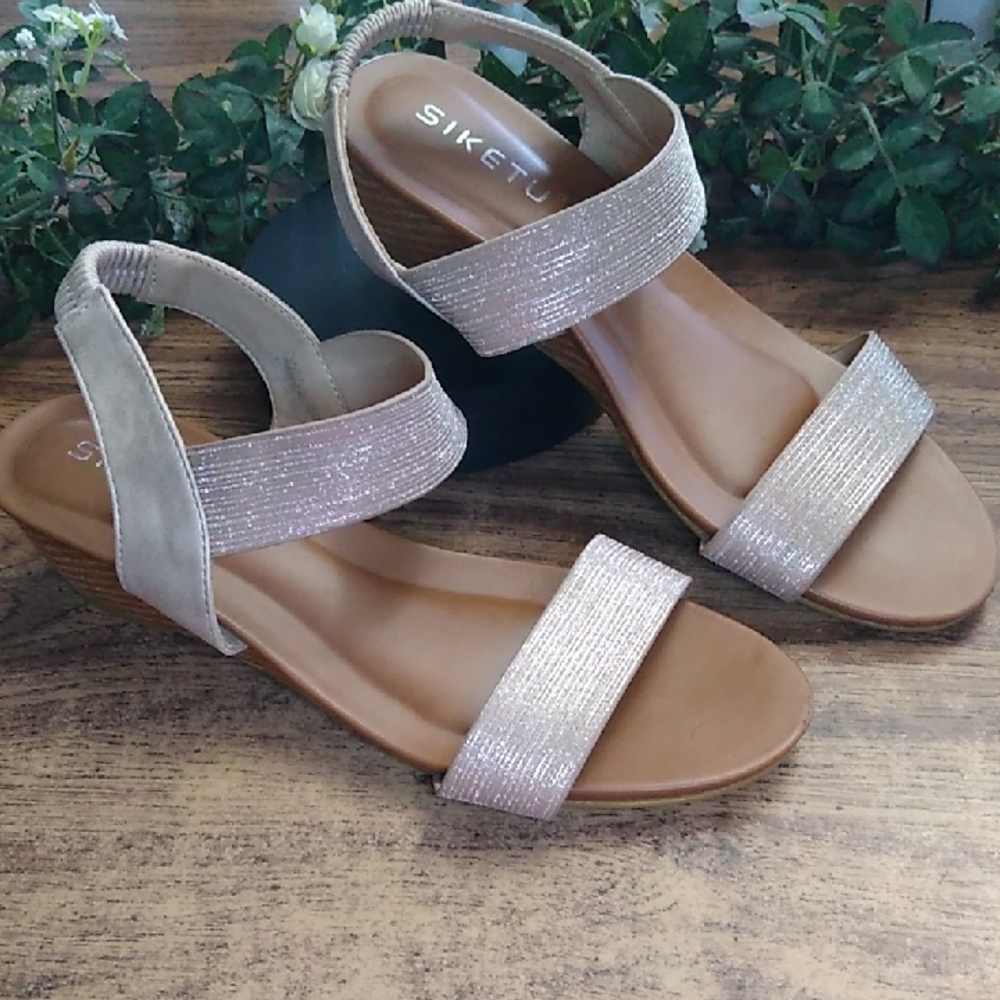 Women's Shimmery Gold Wedge Sandals Size EU 40/US 9
